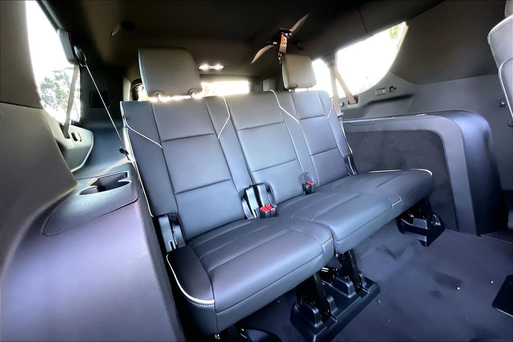 New 2026 Cadillac Escalade ESV Luxury image 30