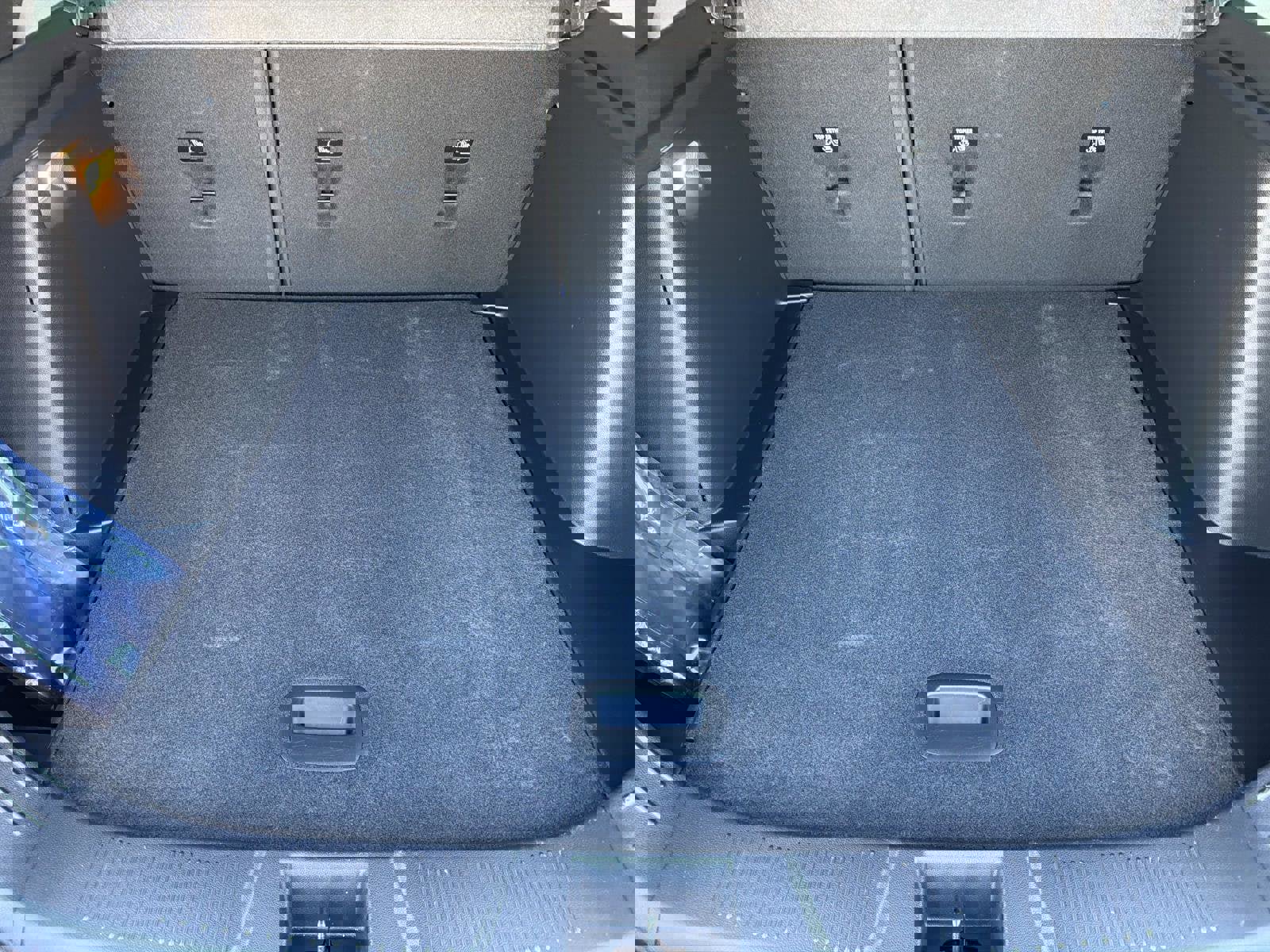 Certified 2025 Chevrolet Trax RS w/ Driver Confidence Package image 11