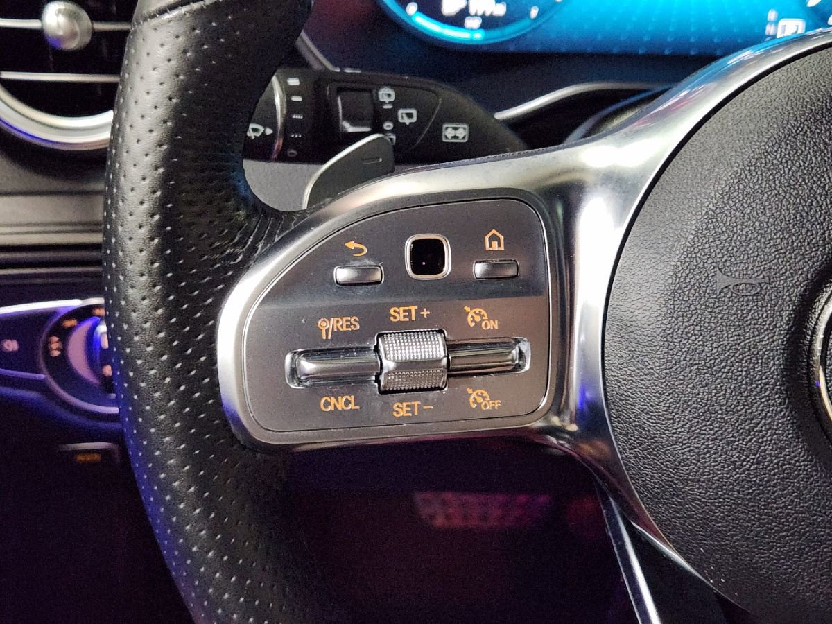 Used 2022 Mercedes-Benz GLC 300 image 48