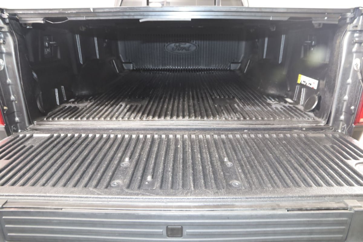 Used 2019 Ford F150 XLT w/ Equipment Group 302A Luxury AWD/4WD image 44