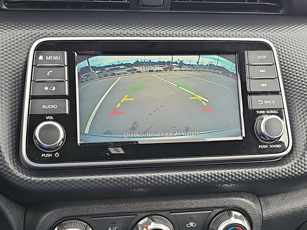 Used 2025 Nissan Kicks Play S image 24