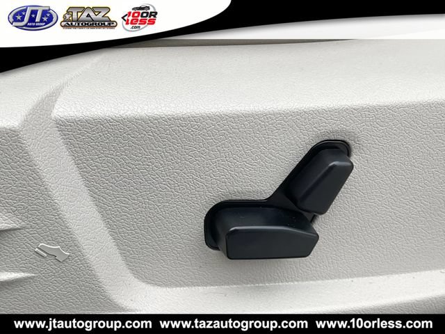 Used 2008 Chrysler 300 C w/ Protection Group II RWD image 11