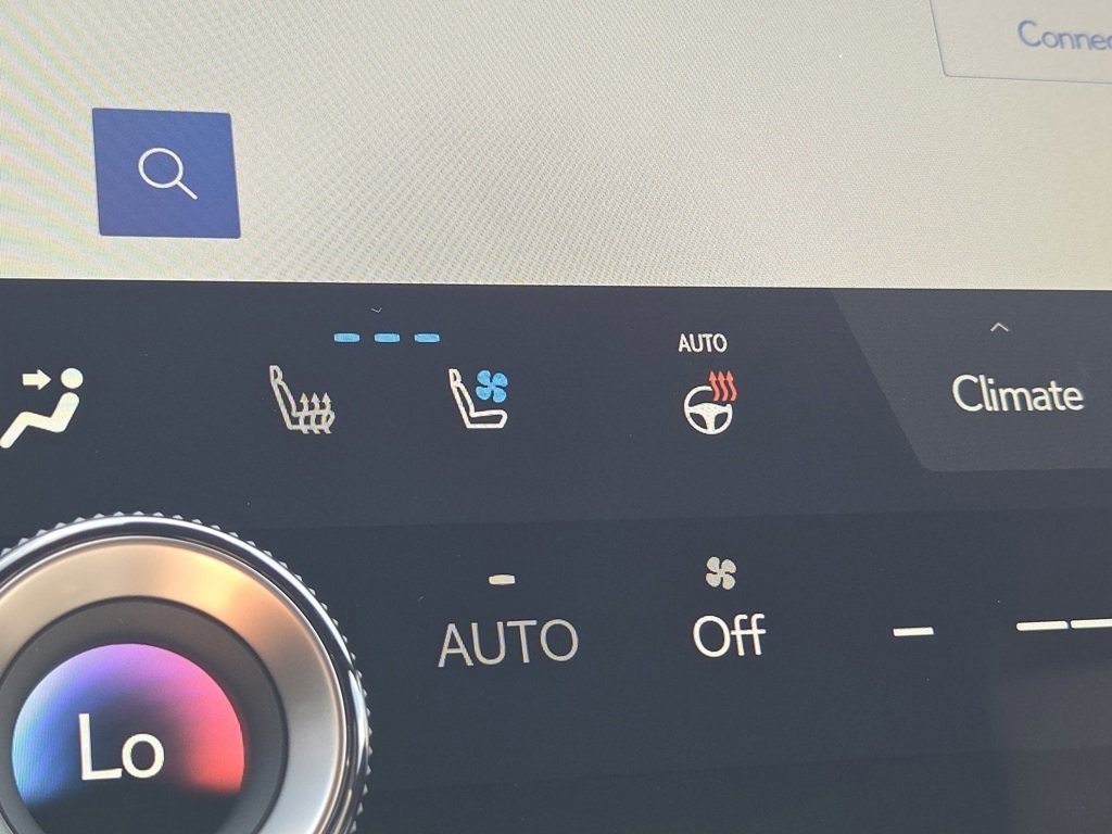 New 2025 Lexus TX 500h AWD image 9