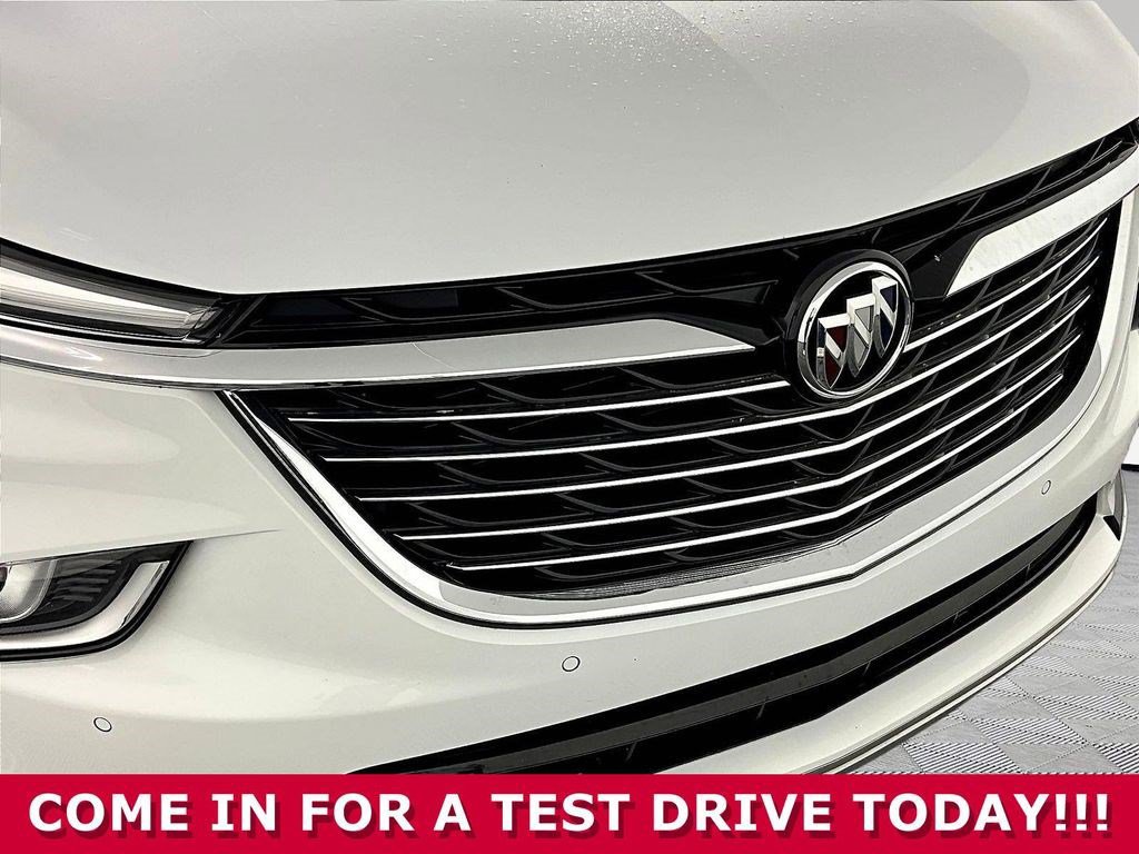 Used 2023 Buick Enclave Essence FWD image 29