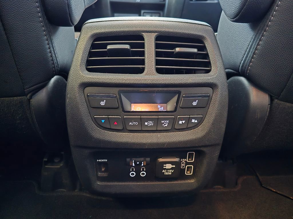 Used 2021 Honda Pilot Touring image 27