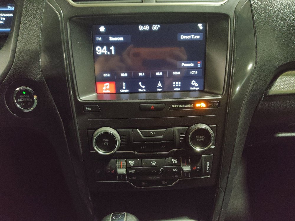 Used 2019 Ford Explorer XLT w/ Equipment Group 202A image 25