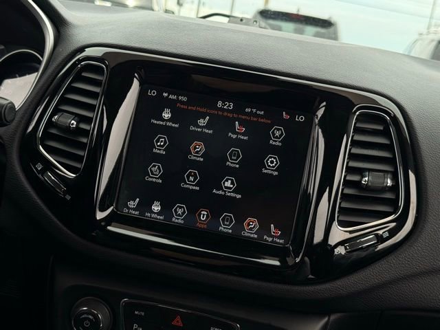 Used 2021 Jeep Compass Limited image 23