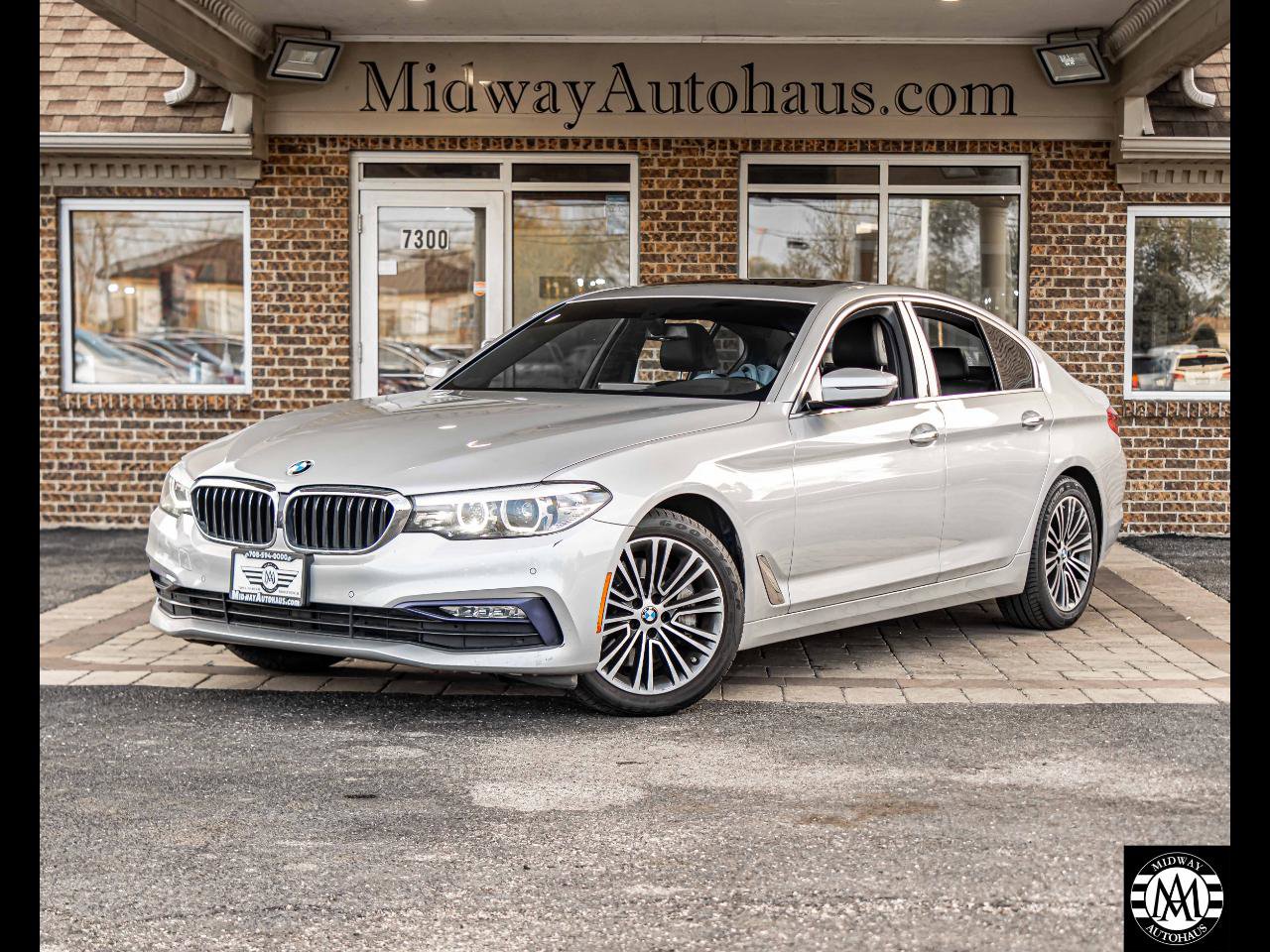 Used 2018 BMW 530i xDrive w/ Premium Package AWD/4WD image 1