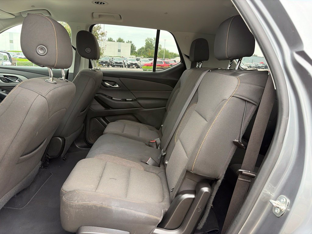 Used 2020 Chevrolet Traverse LS FWD image 38