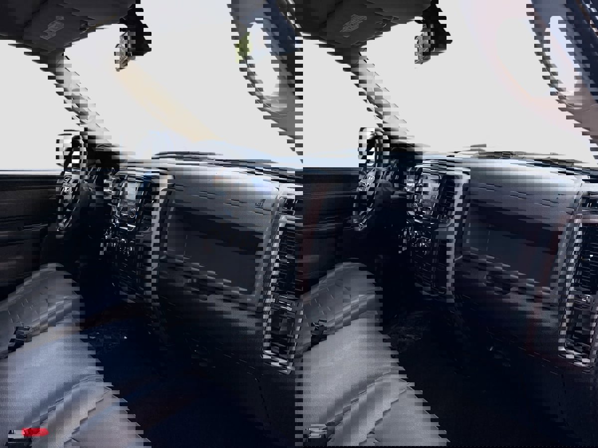 Used 2019 RAM 1500 Express image 22