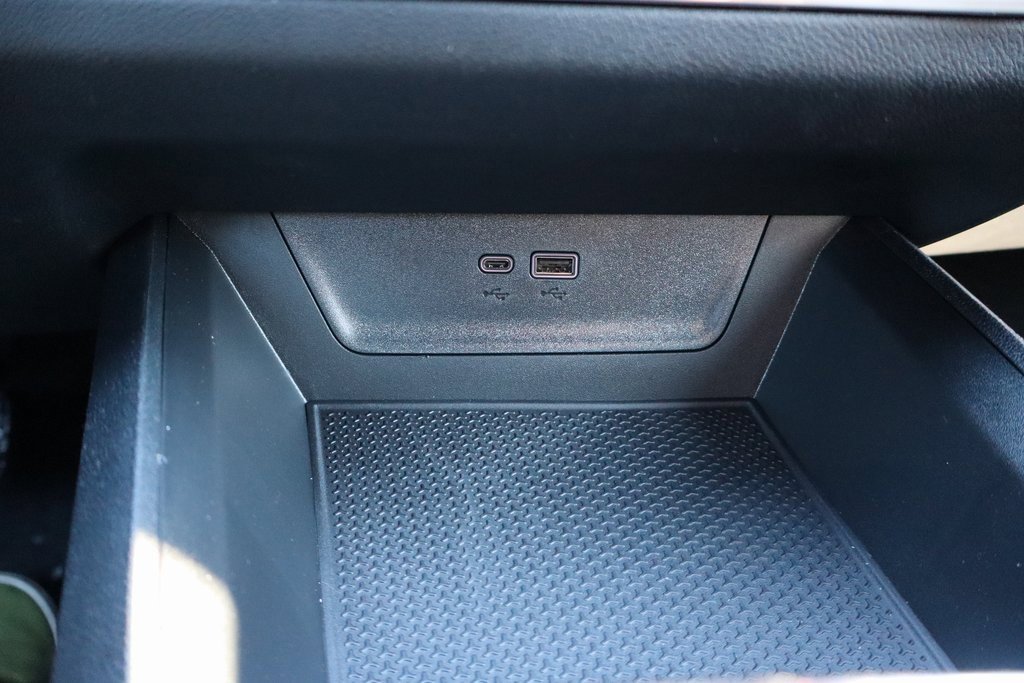 New 2026 Chevrolet Equinox LT w/ Convenience Package II image 18