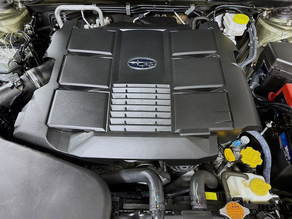 Used 2019 Subaru Outback 3.6R Touring AWD/4WD image 35