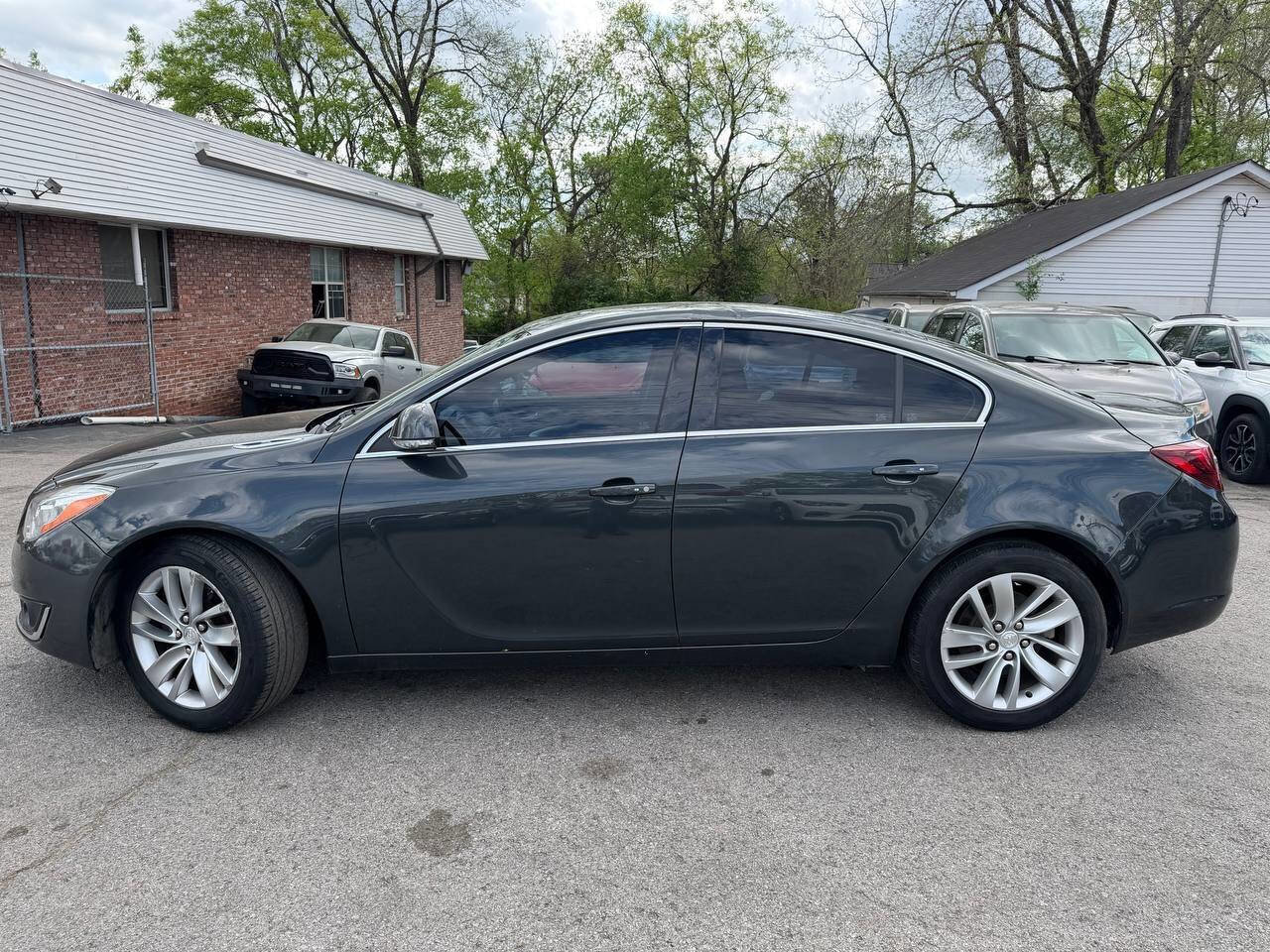 Used 2016 Buick Regal Premium FWD image 13