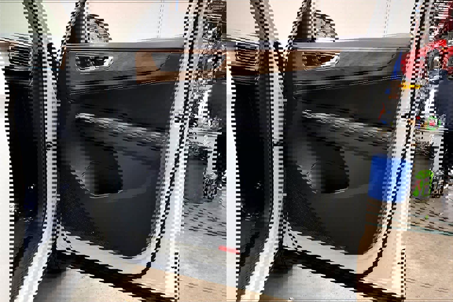 Used 2025 Volkswagen Atlas SE w/ Panoramic Sunroof Package image 27