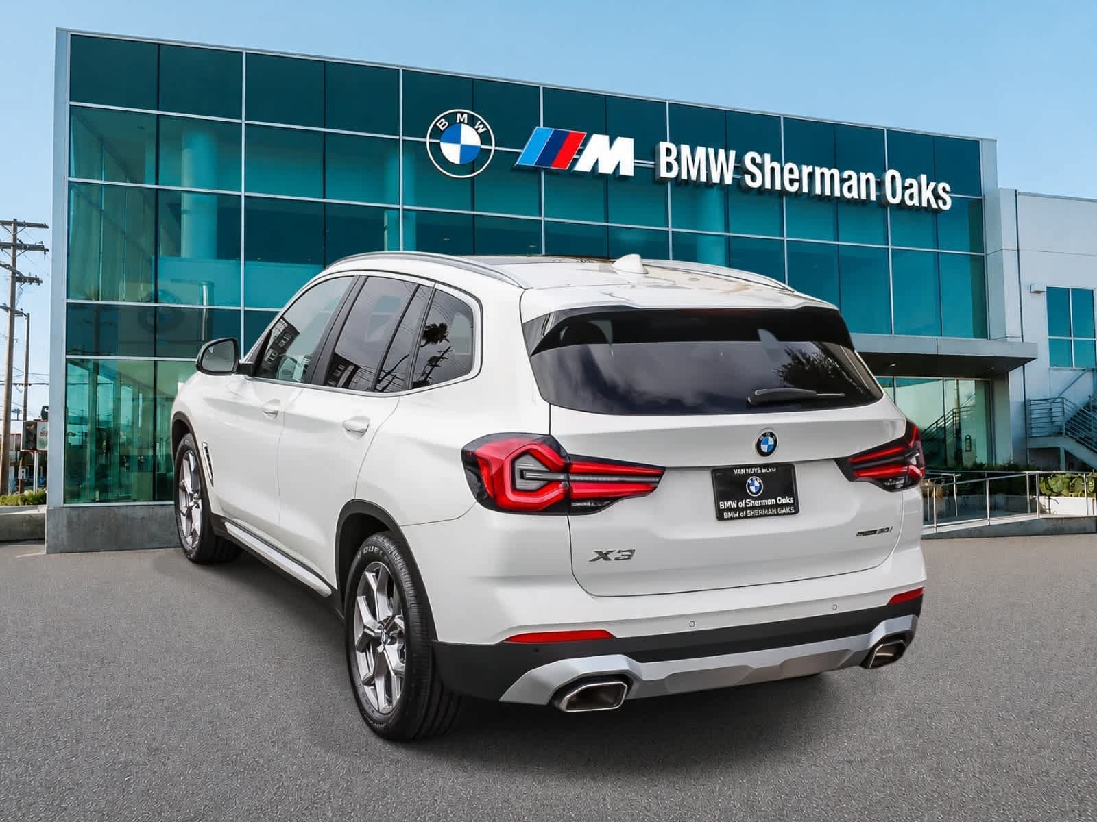 Certified 2023 BMW X3 sDrive30i w/ Convenience Package RWD image 6