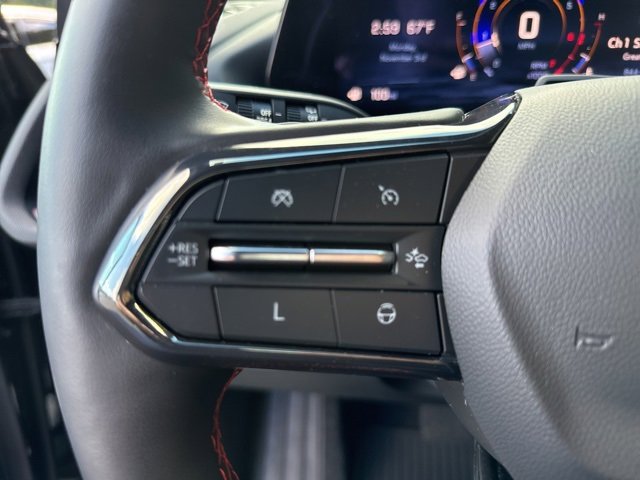 Used 2024 Chevrolet Traverse RS image 13