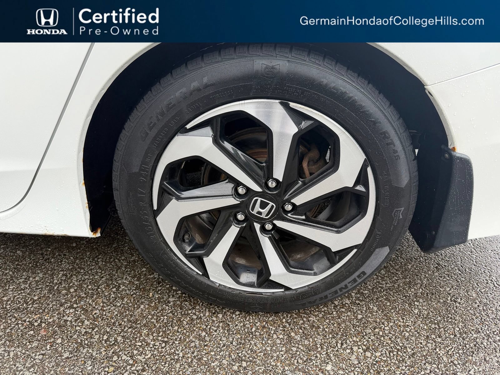 Used 2017 Honda Accord EX-L image 9