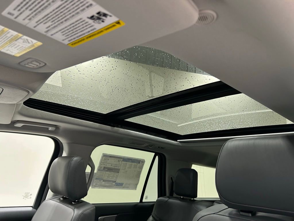 New 2025 Ford Expedition Max Active image 25