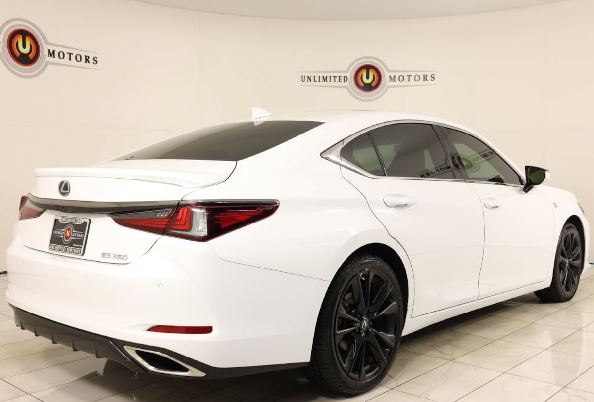 Used 2023 Lexus ES 350 F Sport w/ Accessory Package (Z2) FWD image 3