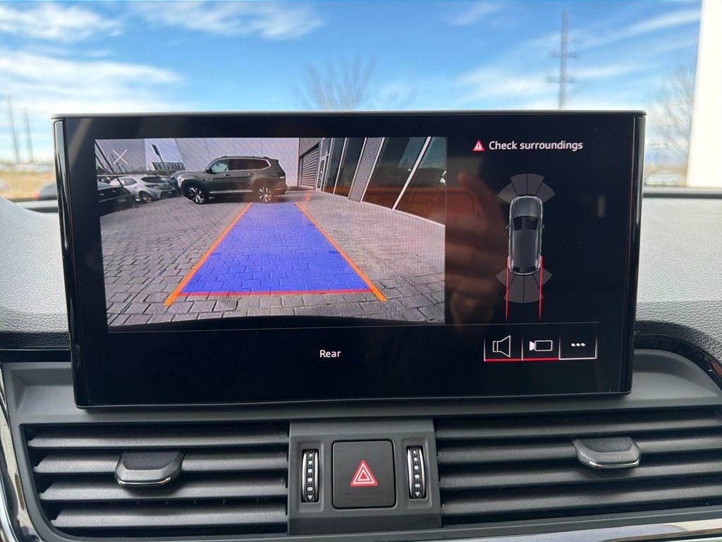 Used 2023 Audi Q5 2.0T Premium w/ Convenience Package image 49