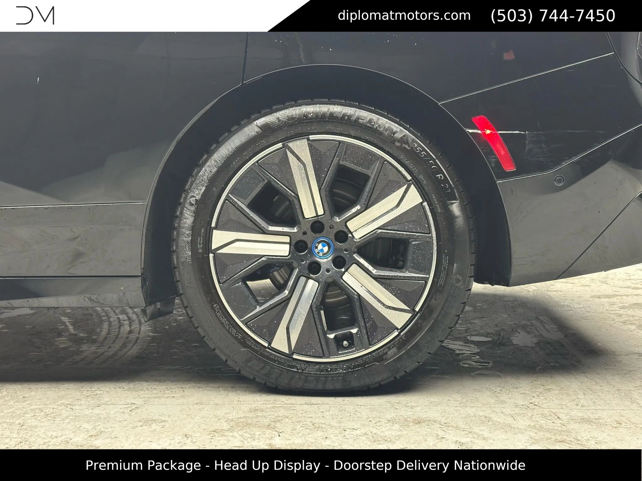 Used 2022 BMW iX xDrive50 w/ Premium Package image 38