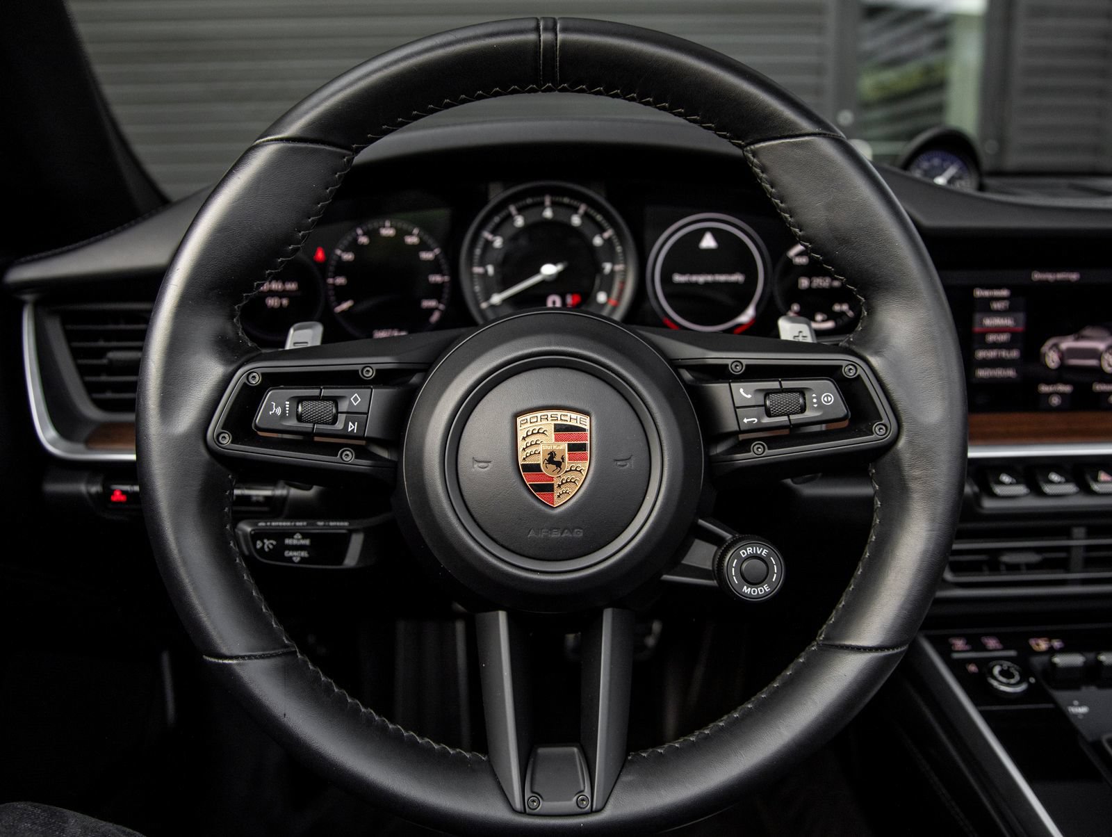 Certified 2020 Porsche 911 Carrera 4S AWD/4WD image 27