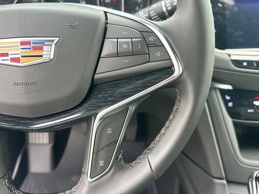 New 2026 Cadillac XT5 Premium Luxury image 18