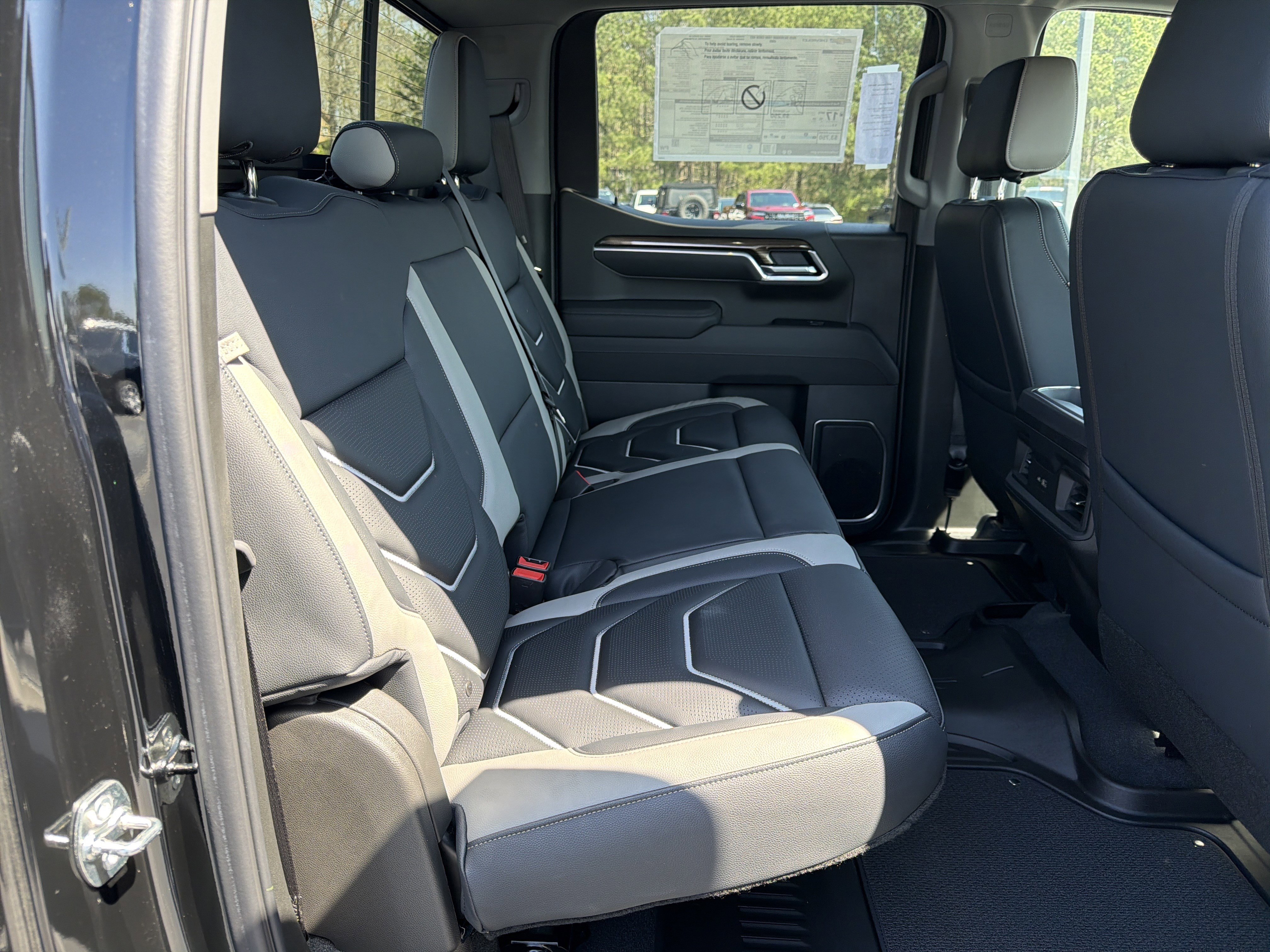 New 2025 Chevrolet Silverado 1500 RST w/ Convenience Package II image 15