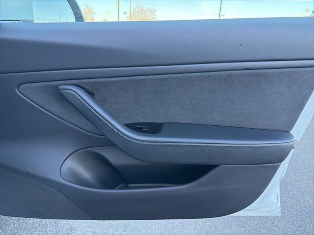 Used 2019 Tesla Model 3 Performance image 10