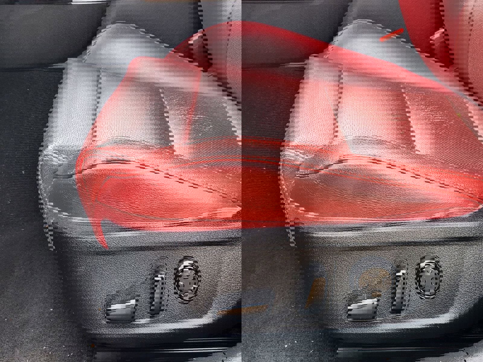 Used 2022 Kia Stinger GT1 w/ Red Interior Color Package image 31