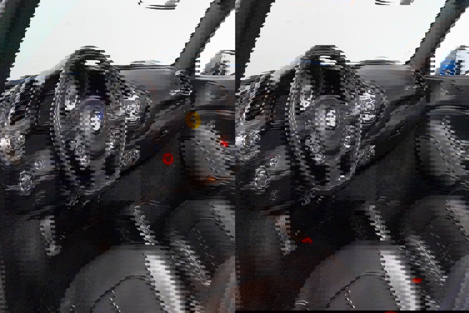 Used 2017 Ferrari 488 Spider RWD image 28