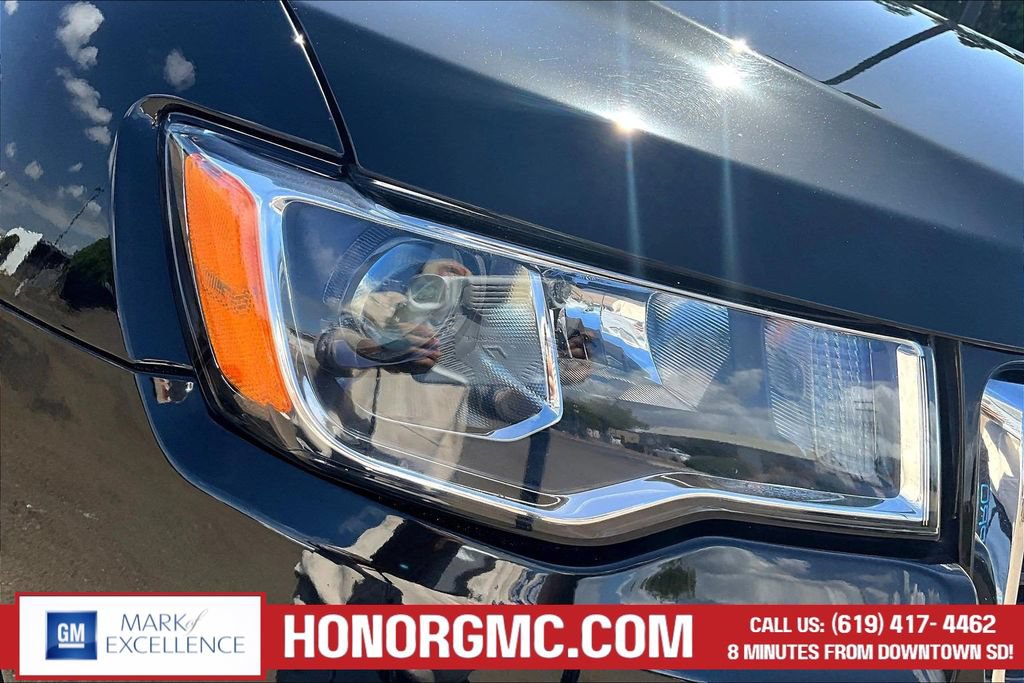 Used 2022 Jeep Grand Cherokee Laredo E w/ Security & Convenience Group AWD/4WD image 31