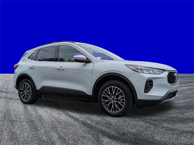 New 2026 Ford Escape SE image 2