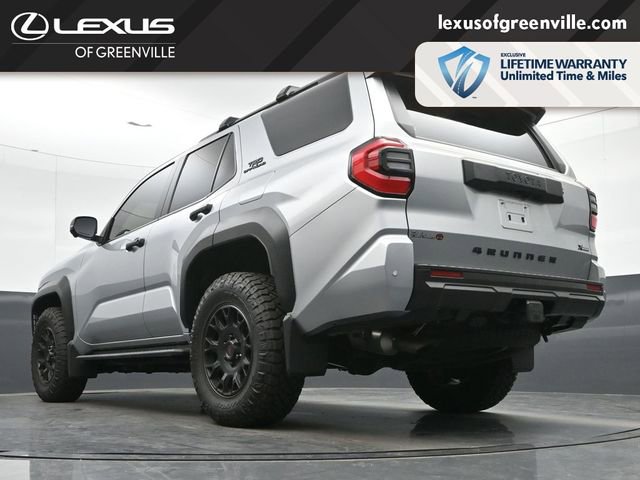 Used 2025 Toyota 4Runner TRD Off-Road Premium AWD/4WD image 37