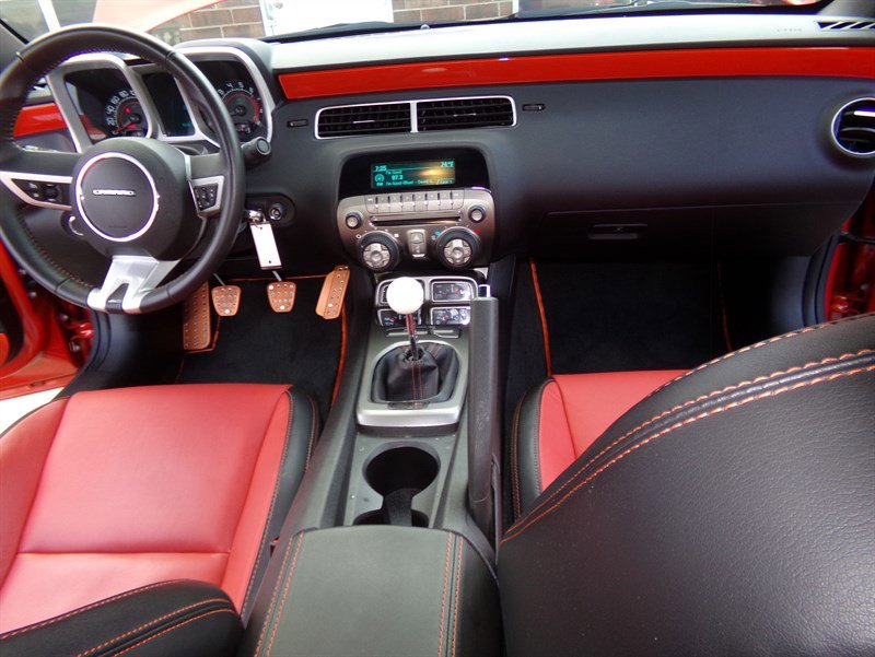 Used 2011 Chevrolet Camaro SS w/ RS Package image 34