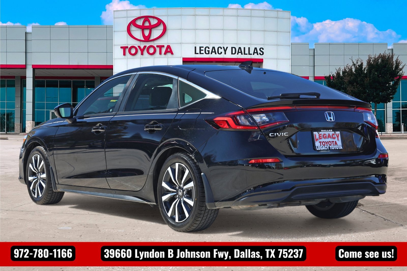 Used 2023 Honda Civic EX-L image 8