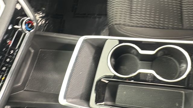 Used 2025 Chevrolet Equinox LT image 29