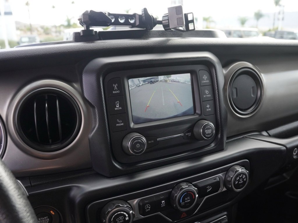 Used 2019 Jeep Wrangler Unlimited Sport image 15