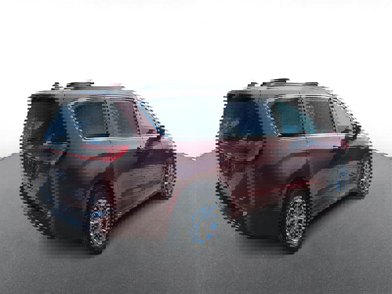 Certified 2022 Chrysler Pacifica Touring-L w/ Uconnect Theater Family Group image 8