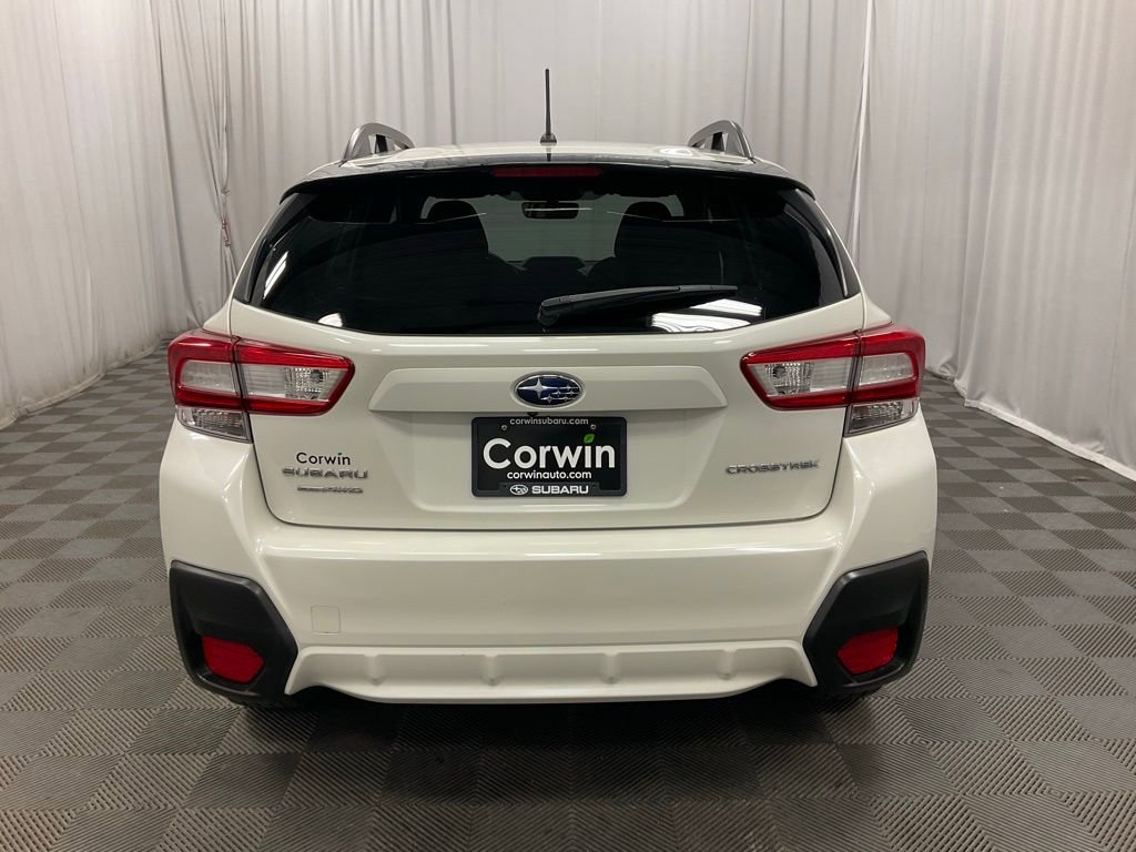Used 2019 Subaru Crosstrek 2.0i image 3