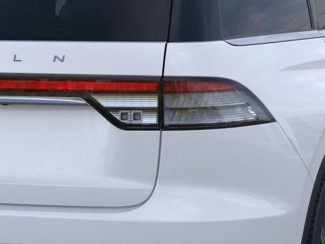 New 2025 Lincoln Aviator 2WD image 21