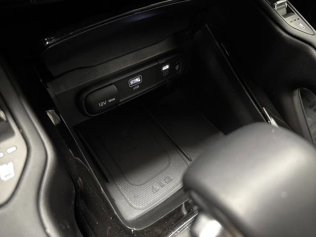 Used 2024 Kia Telluride SX X-Pro image 25