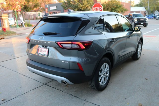 New 2026 Ford Escape Active w/ Cold Weather Package image 8