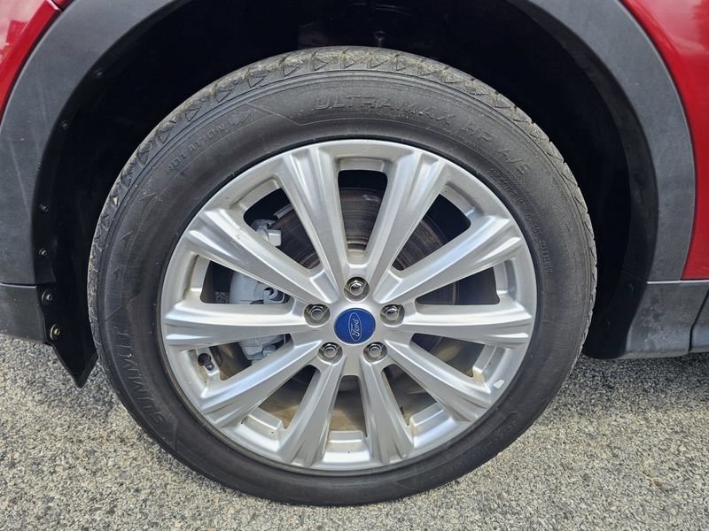 Used 2019 Ford Escape SEL AWD/4WD image 16
