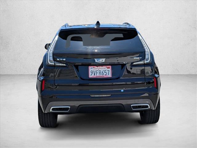 Used 2025 Cadillac XT4 Sport w/ Cold Weather Package FWD image 7