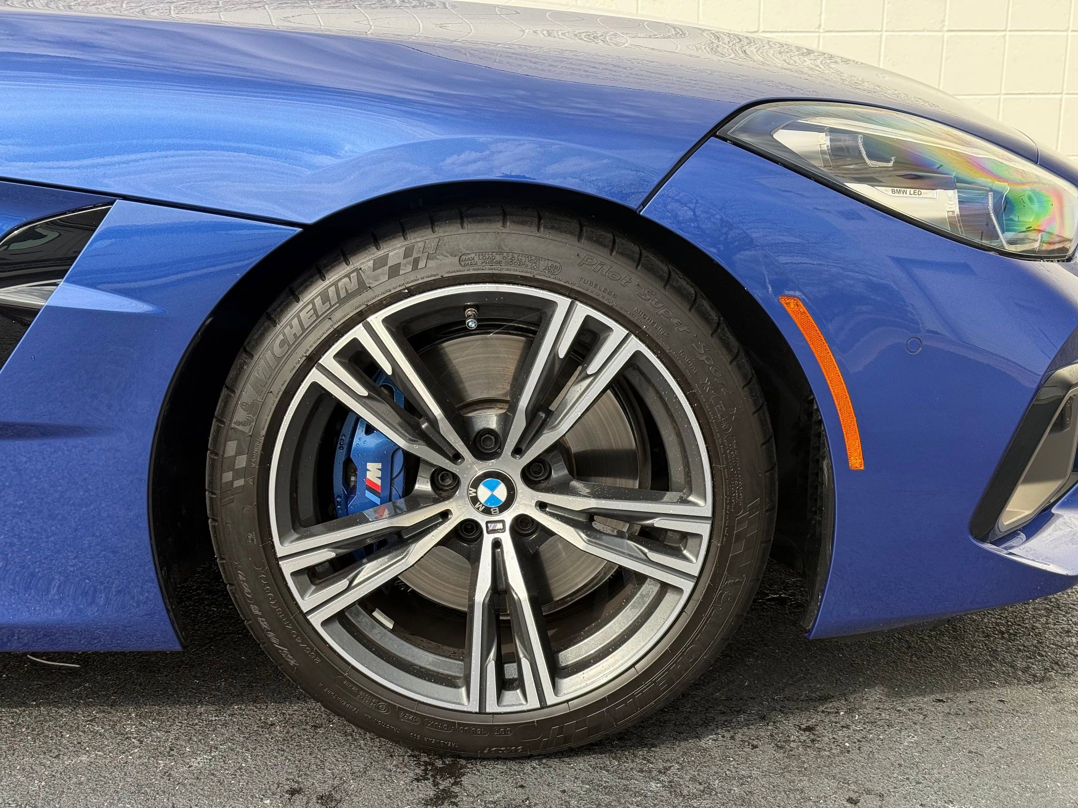 Certified 2025 BMW Z4 M40i w/ Premium Package image 10