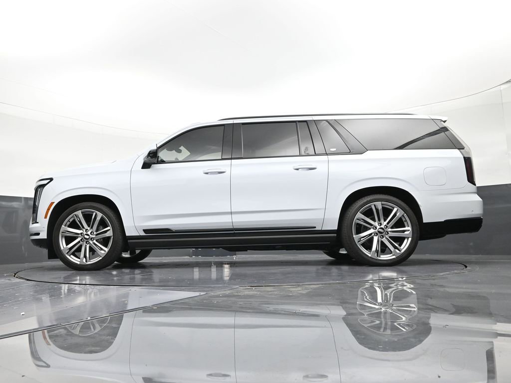 Certified 2026 Cadillac Escalade ESV Platinum Sport AWD/4WD image 21