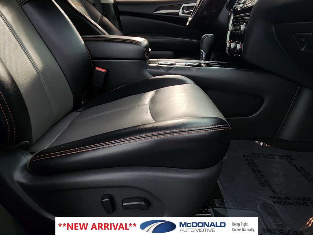 Used 2019 Nissan Pathfinder SL w/ Rock Creek Edition FWD image 16