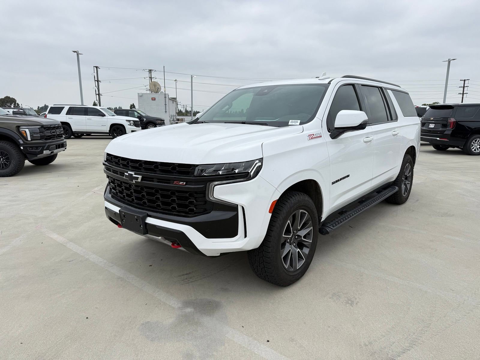 Used 2023 Chevrolet Suburban Z71 w/ Luxury Package