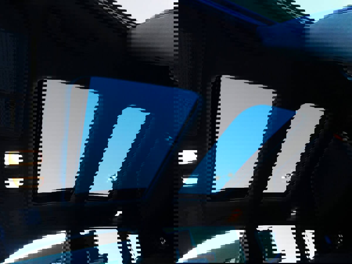 Used 2012 Nissan Murano SL w/ Navigation Pkg image 18